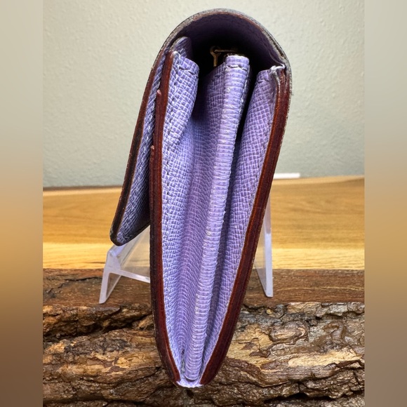 AUTHENTIC Louis Vuitton Murakami Sarah Wallet - RARE purple interior - Picture 3 of 6